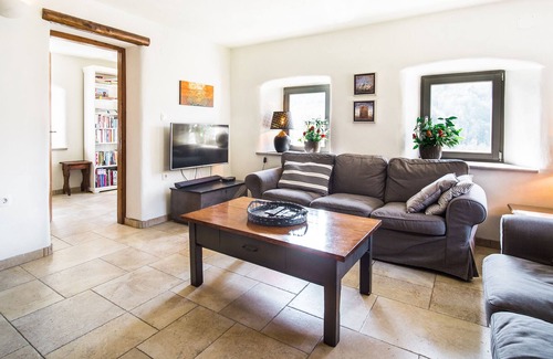 Tolmin House | Kuninez, house on top location with summer kitchen