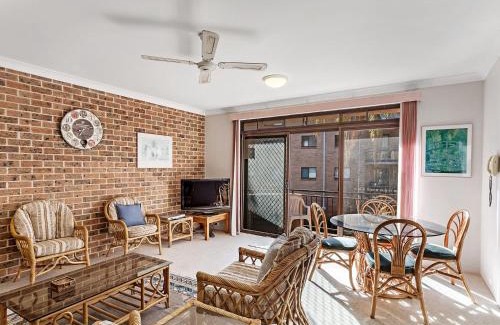 Nelson Bay Apartment | Kurranulla Unit 5 15 Weatherly Close