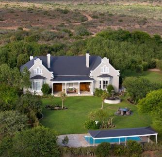 Grahamstown Cabin | Kwandwe Private Game Reserve - Uplands Homestead
