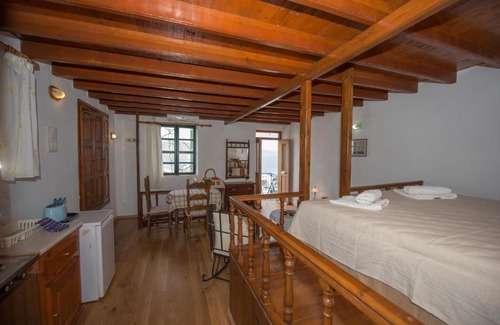 Symi Apartment | Kyklameno Studio no 1