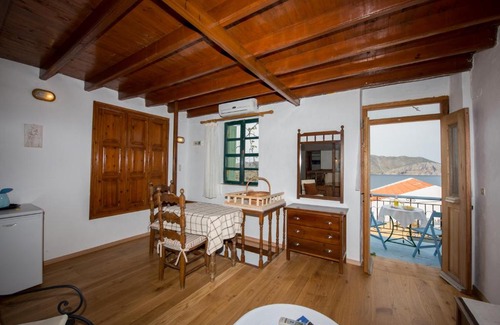 Symi Apartment | Kyklameno Studio no 1