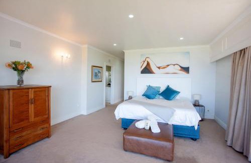 Wilderness Beach House | Kyles Kin Oceanfront Villa