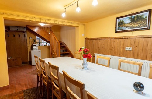 Feliceni Bed & Breakfast | Lázár Panzió és Vendégház