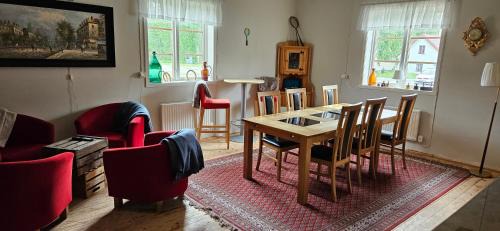 Enanger Hostel | Långvinds Bruk - Vandrarhem