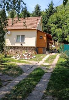 Paradsasvar Apartment | LélekZug Mátra