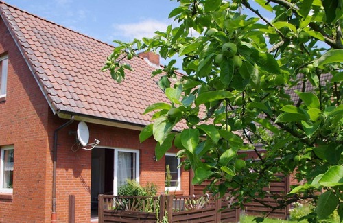 Pogum House | Lüttje Glück 2 - Holiday home Lüttje luck 1 and 2, 45225
