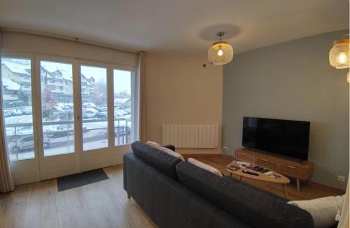 Cruseilles Apartment | L'écrin connecté-axe Annecy-Genève-wifi-confort