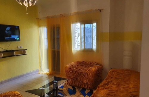 Douala Apartment | L Étoile de Mabri