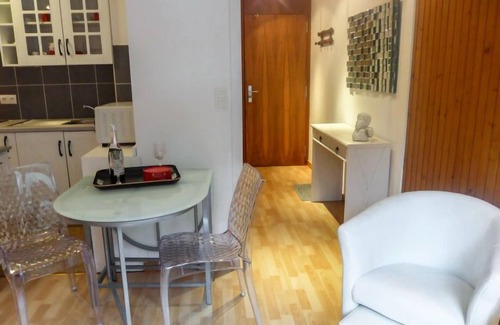 Chamonix City Centre Apartment | L'Aiguille du Midi by Interhome