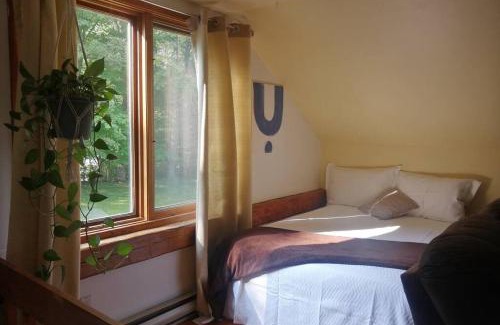 Waterloo Apartment | L'Alcôve des Céramistes