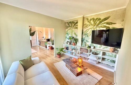Croix de Pierre Apartment | L'Amazone - T2 Moderne - Croix de Pierre