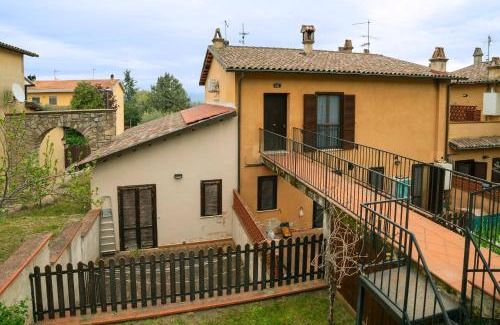 Monte Castello di Vibio Apartment | L'angolo delle More
