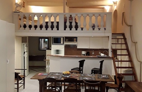Old Town Condo | L'anthurium de L'opéra