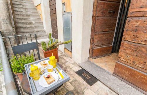 Trastevere Apartment | L'antico borgo di Trastevere III