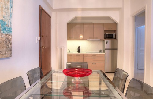 Glyfada Apartment | L' apartment blanc dans le centre de Glyfada