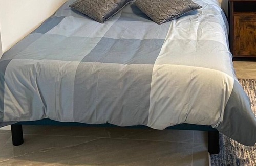 Les Mureaux Apartment | L'Appart Sympa et Tout Confort opposite the station