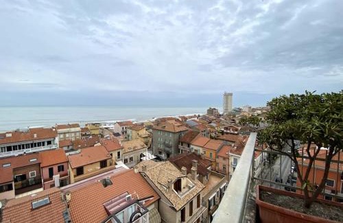 Porto Recanati Apartment | L'Attico sul Mare