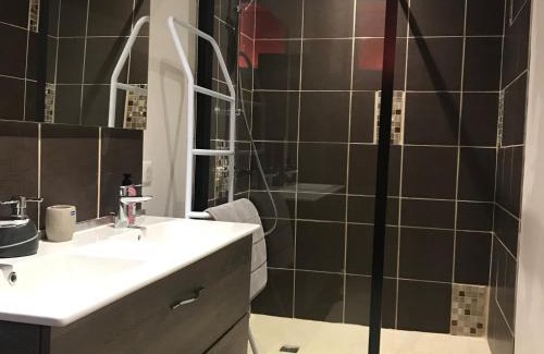 Meilhan-sur-Garonne Bed & Breakfast | L'auberge Meilhannaise