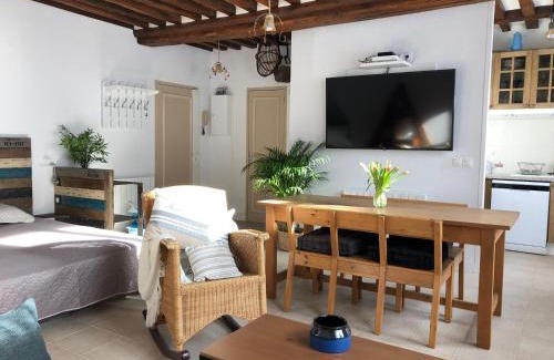 Honfleur Apartment | L'authentique