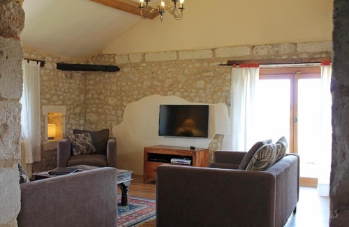 Pillac House | L'Ecurie, Manoir de Longeveau