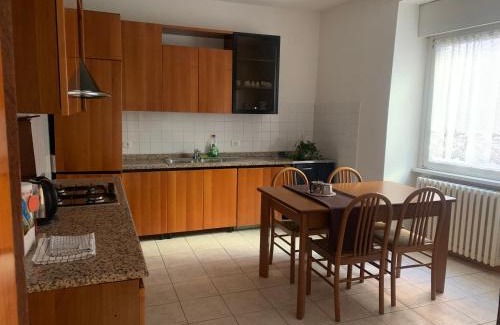 Martignano Apartment | L edera Gigante