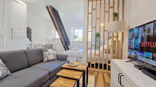 Moulins Apartment | L'Eiffel entre centre-ville et parc Moulins Expo, avec services premium by PRIMO C0NCIERGERIE
