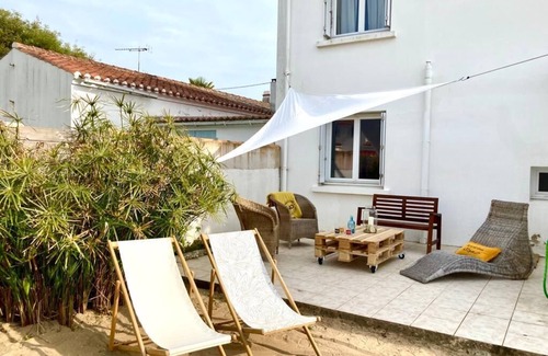 L'Epine House | L'Epine center, a family house near the beach, 10 people
