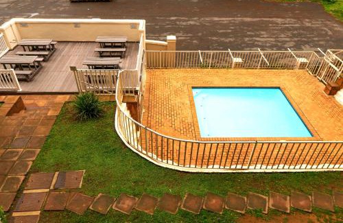 Kingsborough Apartment | L'escalier Cabanas 107