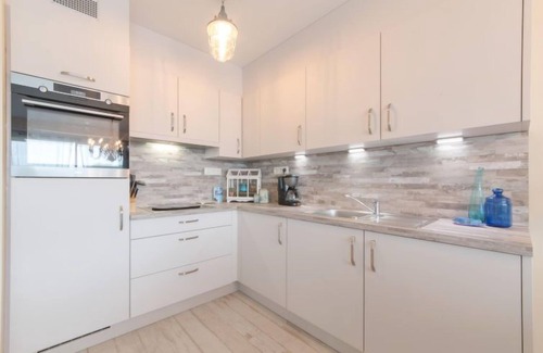 Bredene Apartment | L'Espérance d'autrefois by Interhome