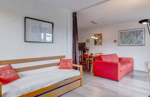 Saint-Nicolas-la-Chapelle Apartment | L'Eterlou - appartement 4 personnes avec balcon vue Mont Blanc