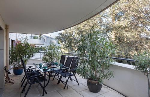 Cuire Apartment | L'HAUTERIVE - Magnifique T3 piscine tennis Caluire