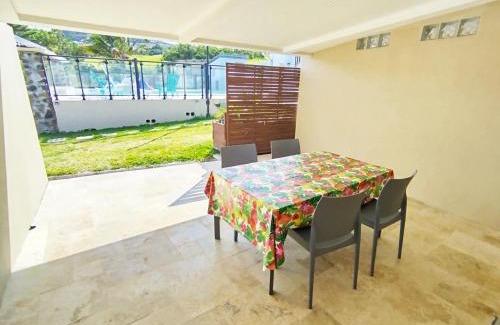 Grande Anse Apartment | L'Hibiscus de Plaiz'Anse