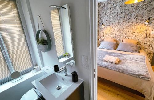 Ville Haute House | "L'imprévue", 12 personnes dans la vieille ville !