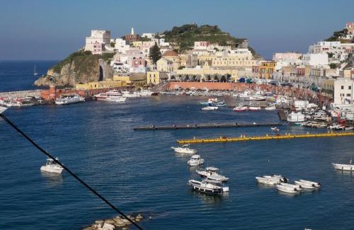 Ponza House | L'Isolana Case Vacanza Palma 2