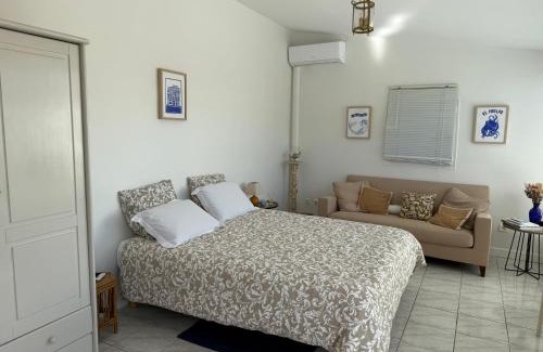Sete Apartment | L'OASIS BLEUE spa et terrasse
