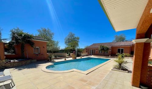 Calmont House | L'Oasis de Calmont