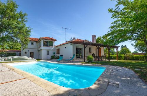 Monclar-de-Quercy Villa | L'Oasis de rêve villa 5 chambre avec piscine