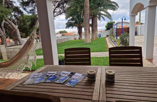 Pedras Pretas Villa | L'Oasis Palm Beach House