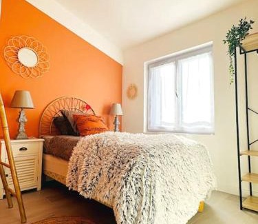 Villefranche-sur-Saone Apartment | L'Oasis-T4 Duplex Calme Hypercentre Proche Rue Nat