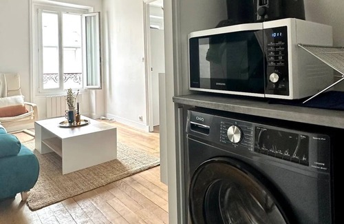 Puteaux Apartment | L'océan Bleu