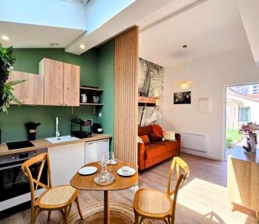 Lourdes House | L'Oiseau du Paradis - Cottage & Spa