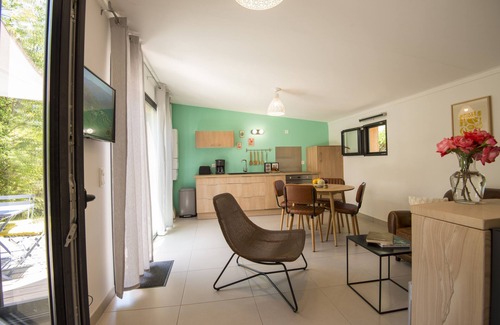Payzac Cottage | L'Ôlive, pretty little ecological cottage for 2 people