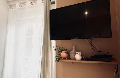 Saint-Helier Apartment | L'Oréva, adorable studio Rennes