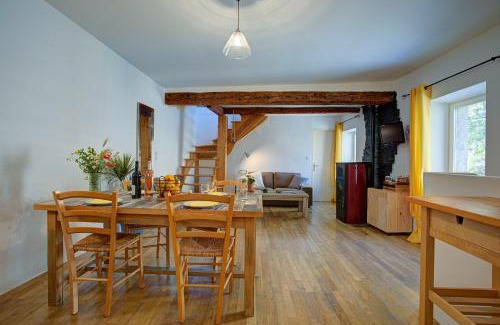 Ferrals-les-Corbieres House | L'Oustalet - Single-family home with terrace Oustalet