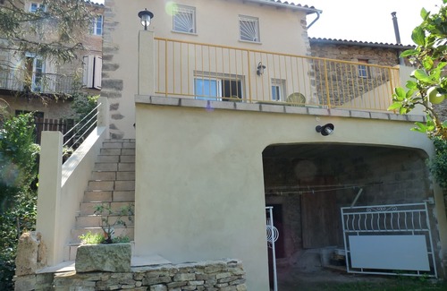 Saint-Rome-de-Tarn House | l'oustalou: house located 18 km from Millau in the village of St Rome de Tarn