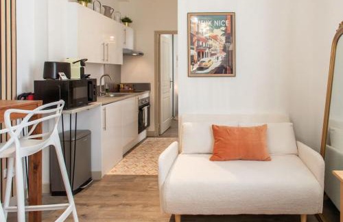 Lazaret Apartment | L46 2P Port, 2min du Cap et 5 du port/CLIM & WIFI