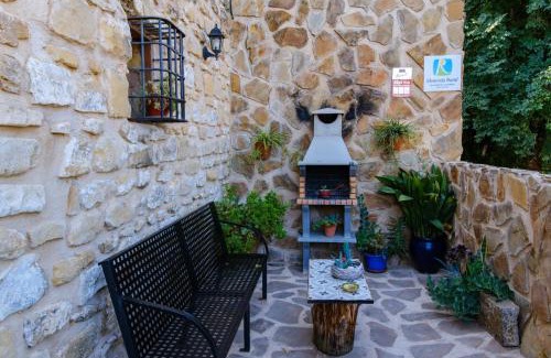 Rus House | La alegria de las cuevas