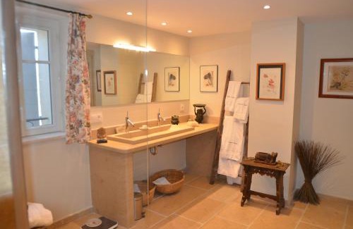 Lorgues House | La Bastide des Enquèses