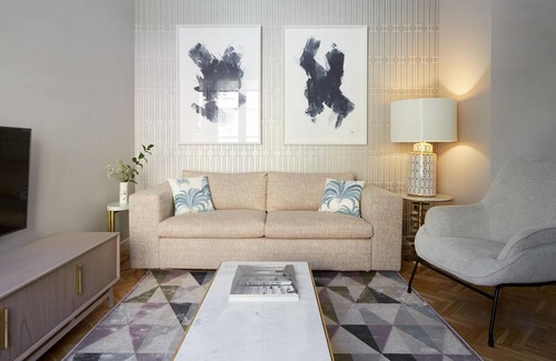 San Sebastian Centro Apartment | La Belle Suite by FeelFree Rentals