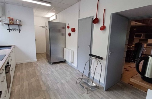 La Bouexiere House | La Bonnerie - Le Pensionnat - 7 Rooms - 15 pers max, La Bonnerie - Le Pensionnat - 7 Rooms